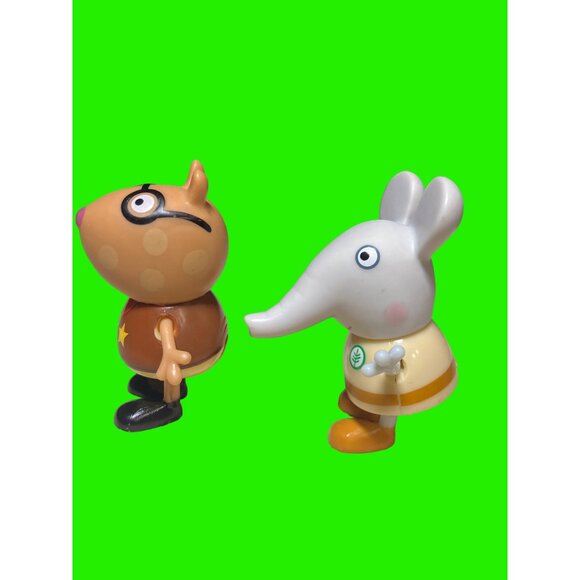 Peppa Pig Figures Emily Elephant in Garden Dress Danny Dog Sheriff and Dad Peppa - Picture 10 of 10